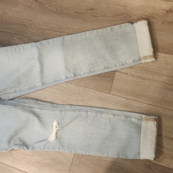 Madewell Light Wash Ankle Jeans - Picture 3 of 7